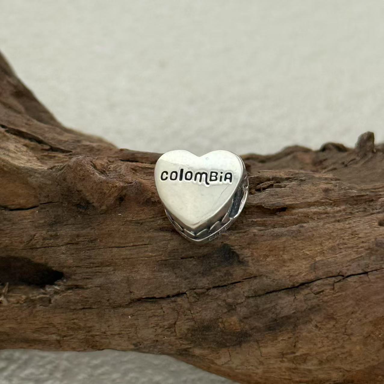 Colombia Charm Exclusive Heart Bead Charm for Pandora Bracelet