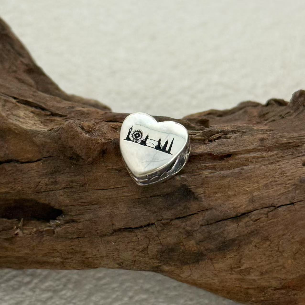 London Charm Exclusive Heart Bead Charm for Pandora Bracelet