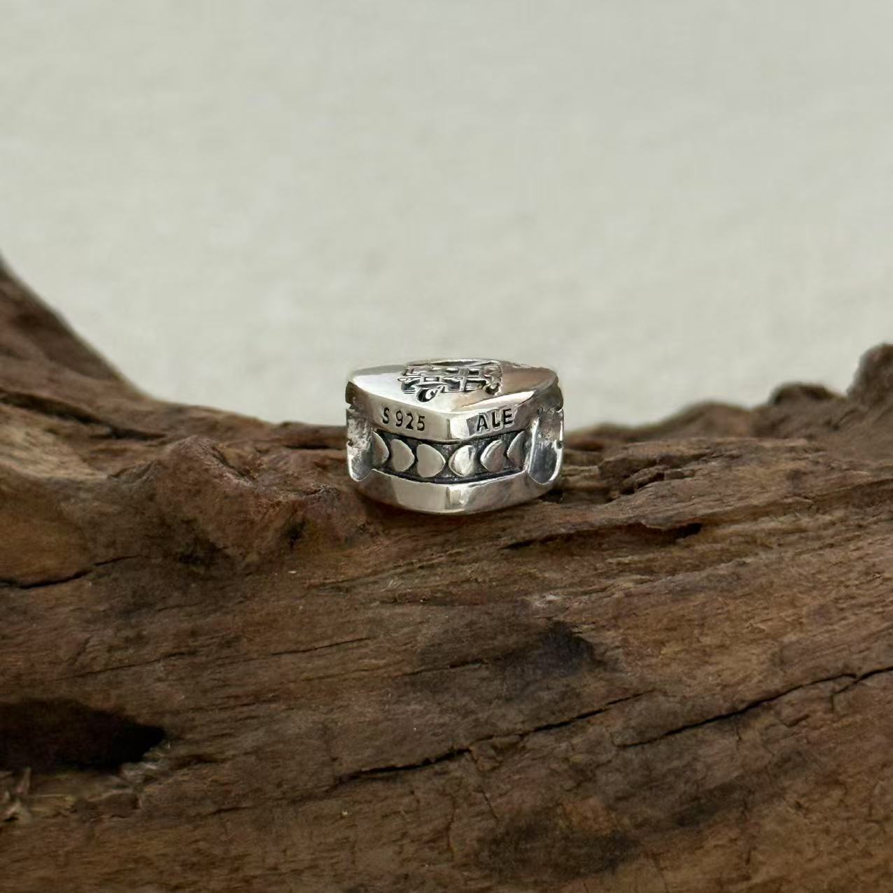 Thailand Tuk-tuk Charm Exclusive Heart Bead Charm for Pandora Bracelet