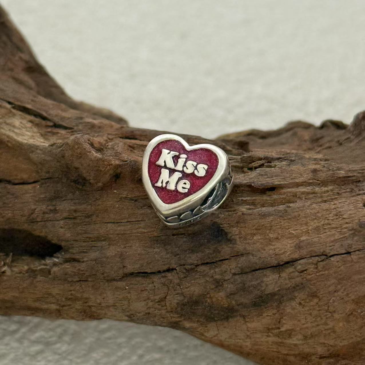 Christmas Kiss Me Charm Exclusive Heart Bead Charm for Pandora Bracelet