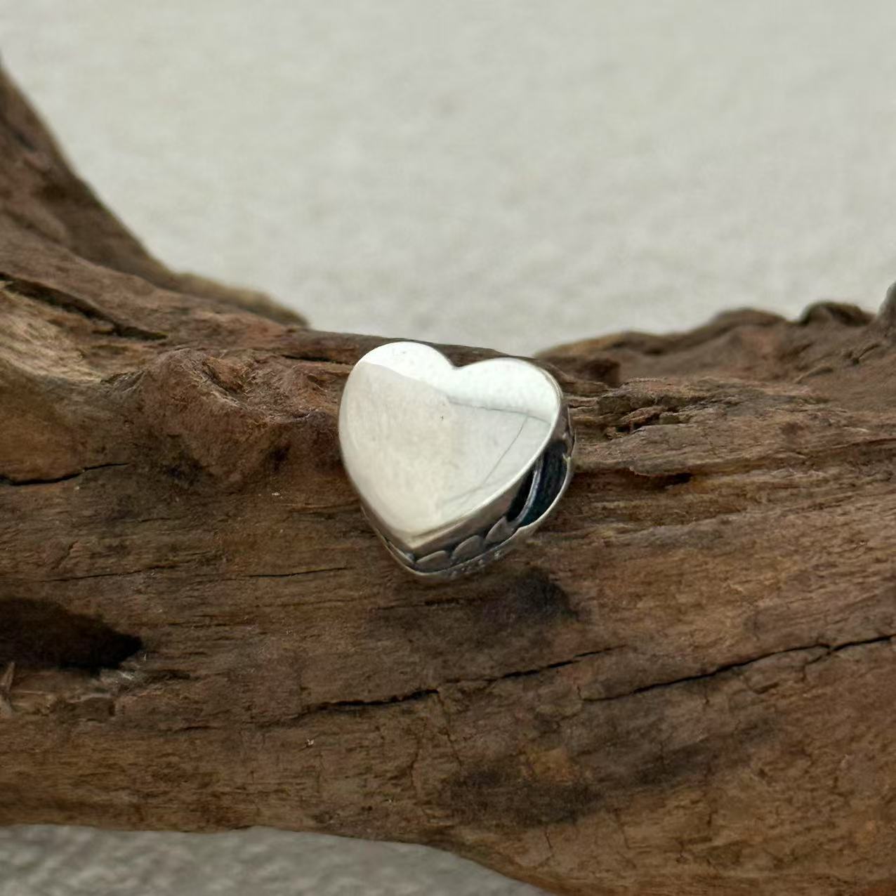 Salvador Map Exclusive Heart Bead Charm for Pandora Bracelet
